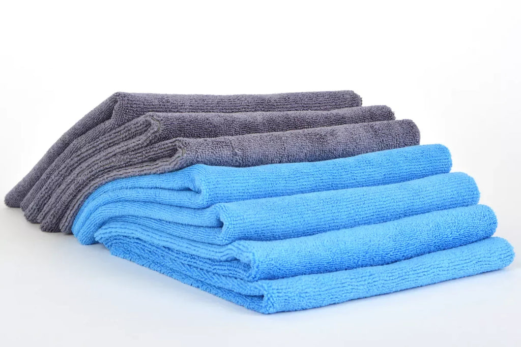 Premium 400GSM Microfiber Towel , Streak-Free Cleaning for Cars & Motorcycles ( 4 PCs)