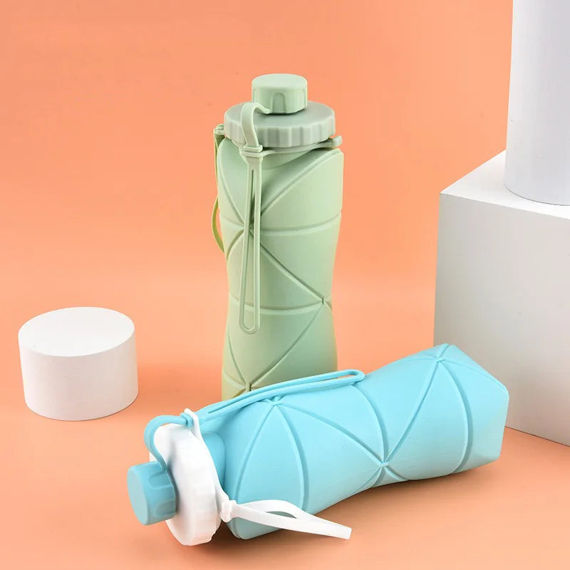 Foldable Silicone Bottle  Durable & Safe for Outdoor Adventures